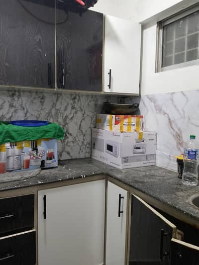 2 bed lounge renovated flate for rent rabi apartment boundary wall project