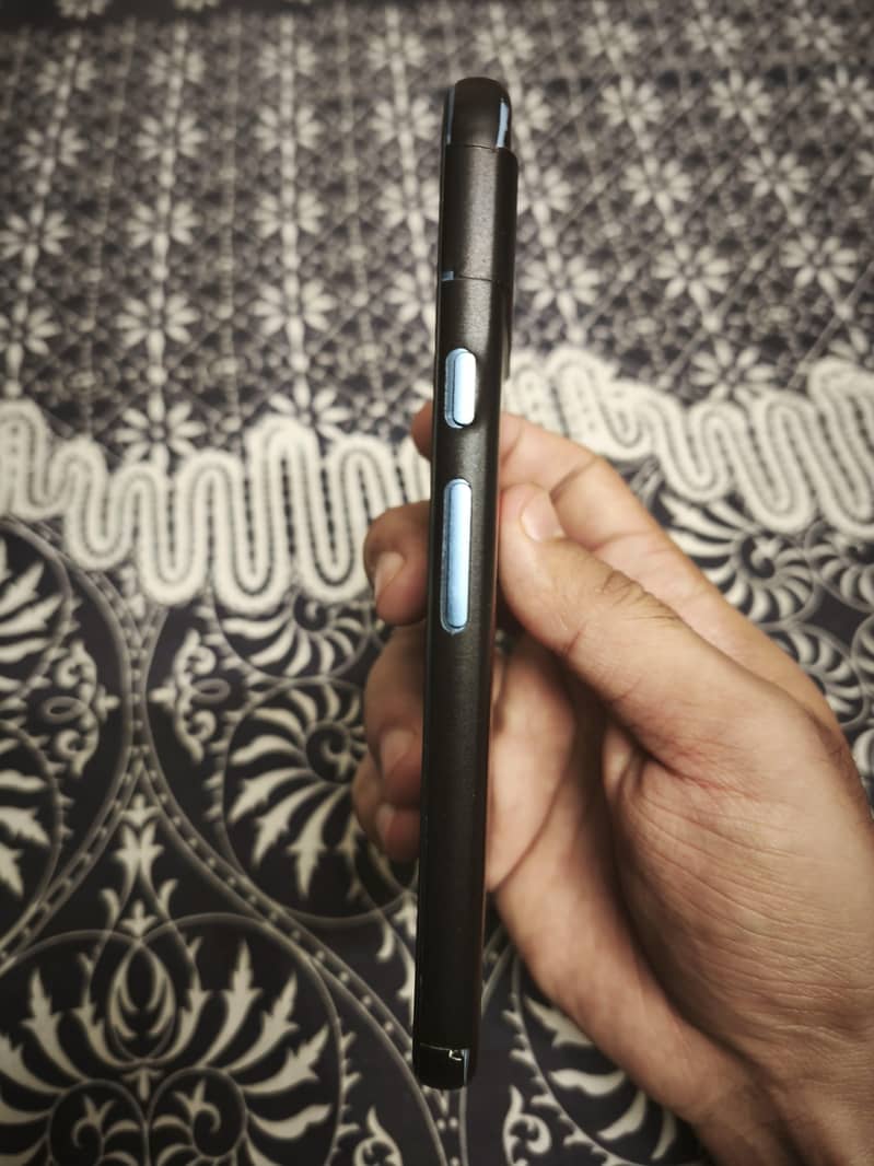 pixel 8a 6