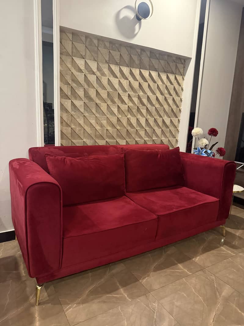 Sofa red 2 seater 0