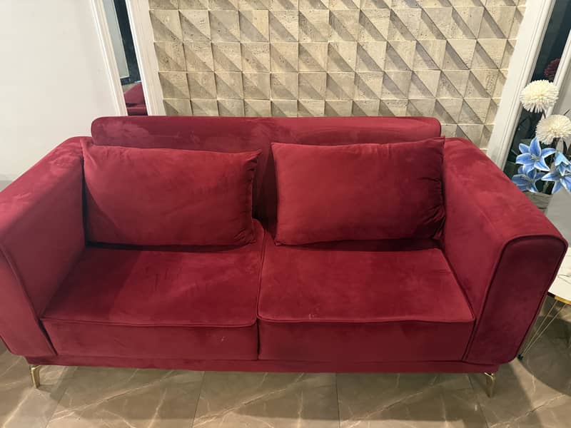 Sofa red 2 seater 3