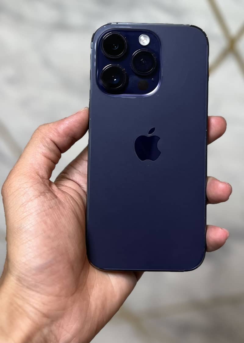 iPhone 14Pro 1