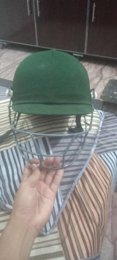 cricket bat English willow and helmet high quality adjust able