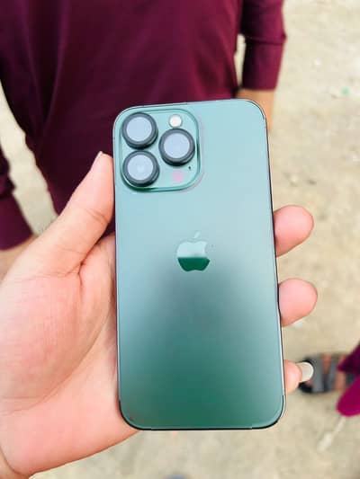 I phone 13 paro LLA modil 100 battery health 10 by 10 condition