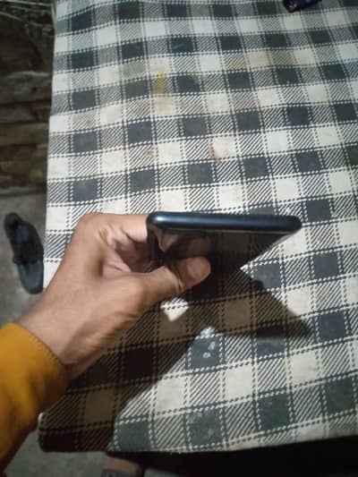 Infinix note 10 original condition