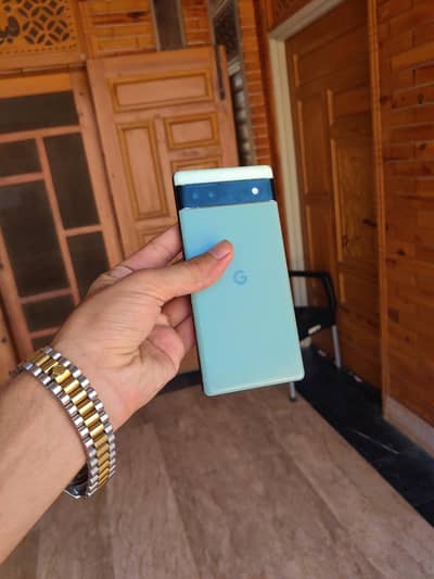 Google pixel 6a 10/9 condition waterproof