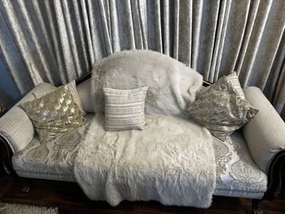7 seater sofa along with saittee