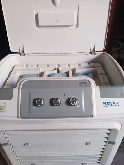 Best quality cooler only 2 month use high speed