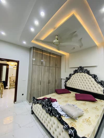 12 Marla Fully Luxury Furnished Lower Portion With Original Pictures Attached Available For Rent In The Heart Of Bahria Town Lahore