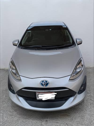 Toyota Aqua 2017 Hybrid Genuine
