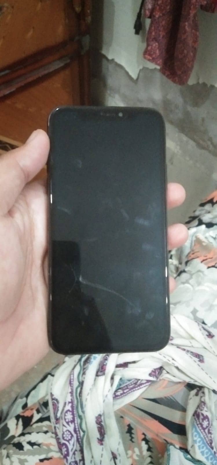 Apple iPhone X 0