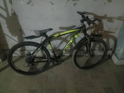slightly used a mint condition cycle