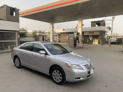 Toyota Camry 2007 and b / T Corolla grande Honda