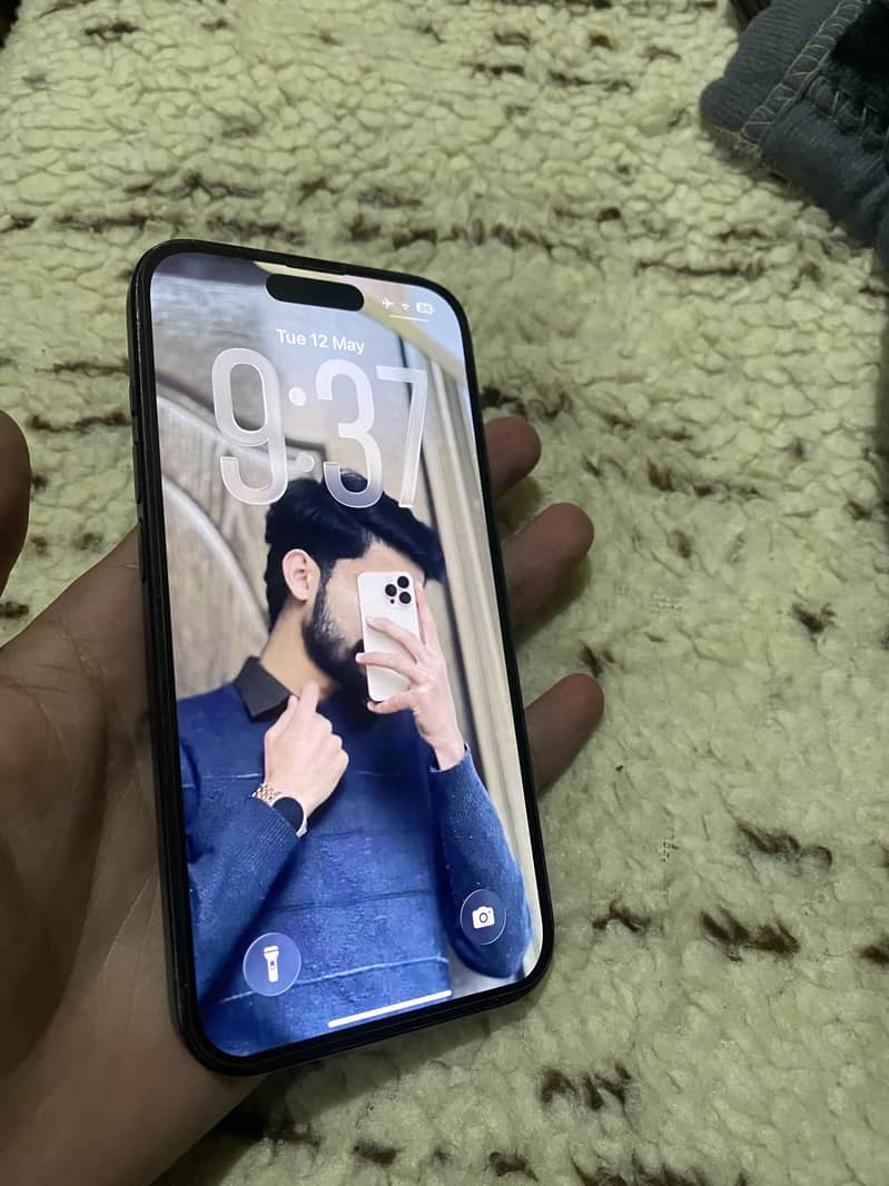 iPhone 15 1