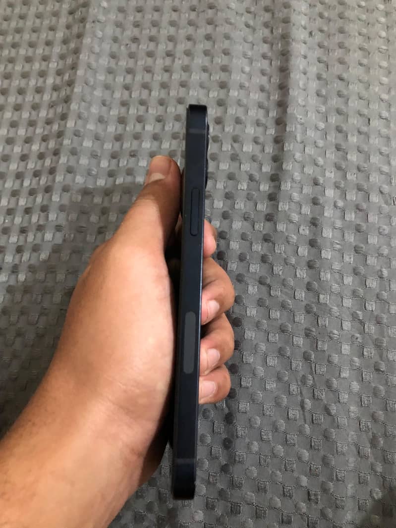 Iphone-12-jv 1