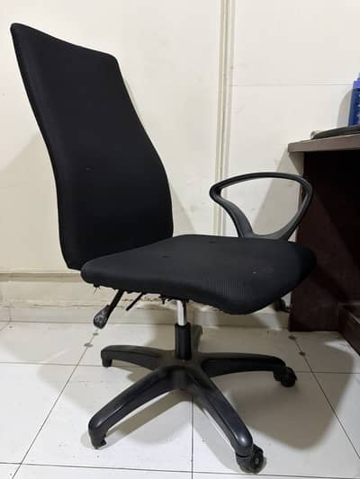 Executive High-Back Office Chair – Comfortable & Stylish