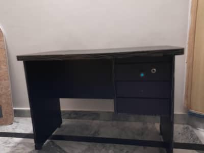Study Table for Sale – Good Condition