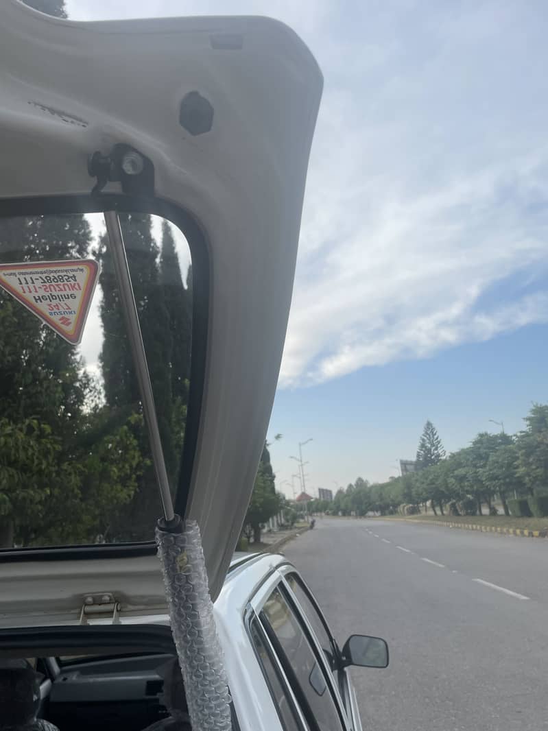 Mehran VXR 2018 13