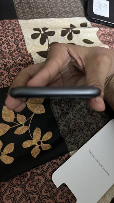 IPHONE 11 dual physical sim PTA