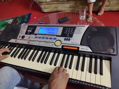 Yamaha PSR 550 keyboard like new