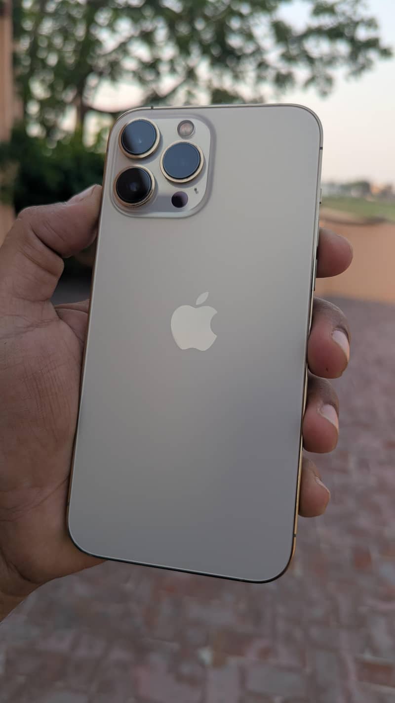 Iphone 13pro max jv 1