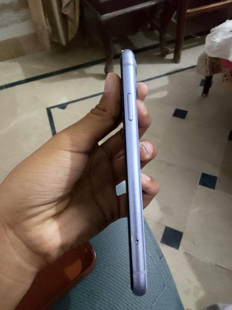 iphone 11 3