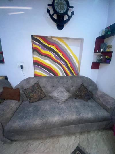 “Urgent Sale Sofa Set 3+2+1”