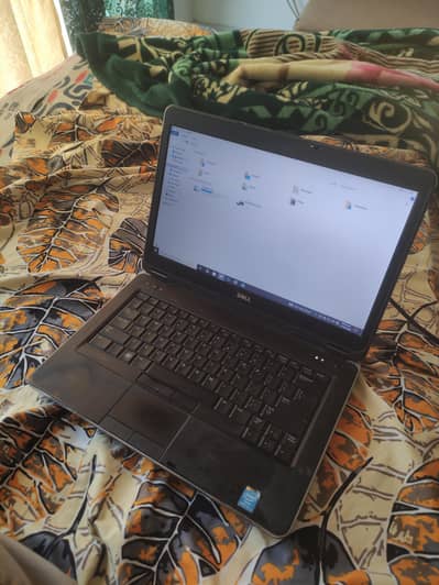 Dell Latitude I5 4th Gen 128SSD