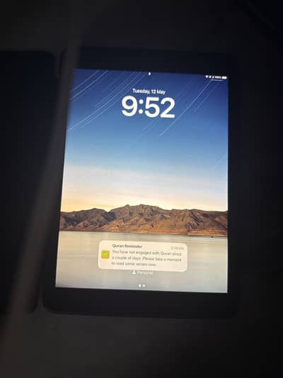 ipad 7 generation 32 gb for urgent sale