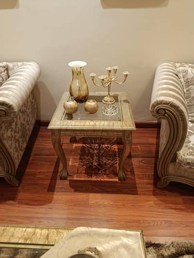 sofa set in excellent condition for sale with