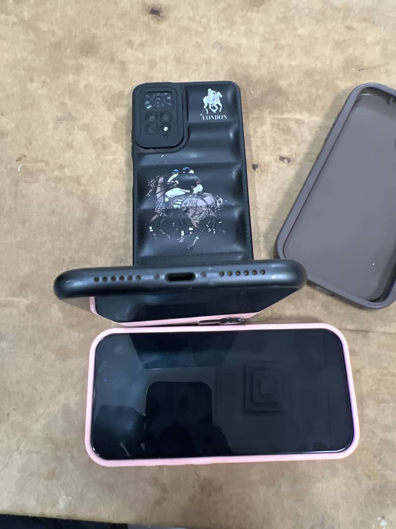 Iphone 11 JV 3