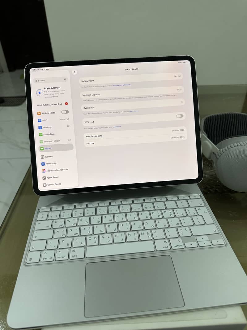 Ipad pro 13-inch M5 6