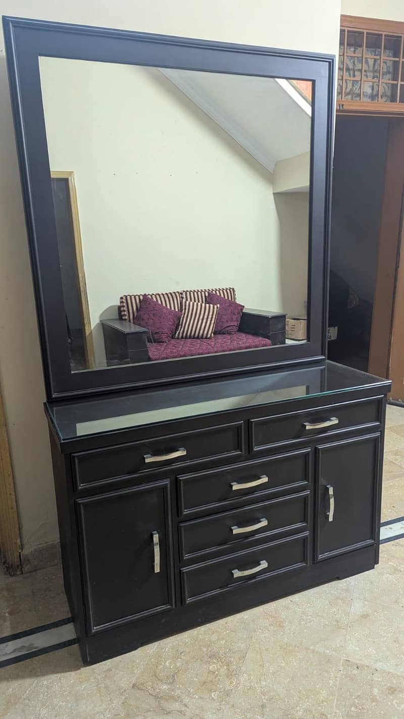 Dressing Table/ Shesham 1