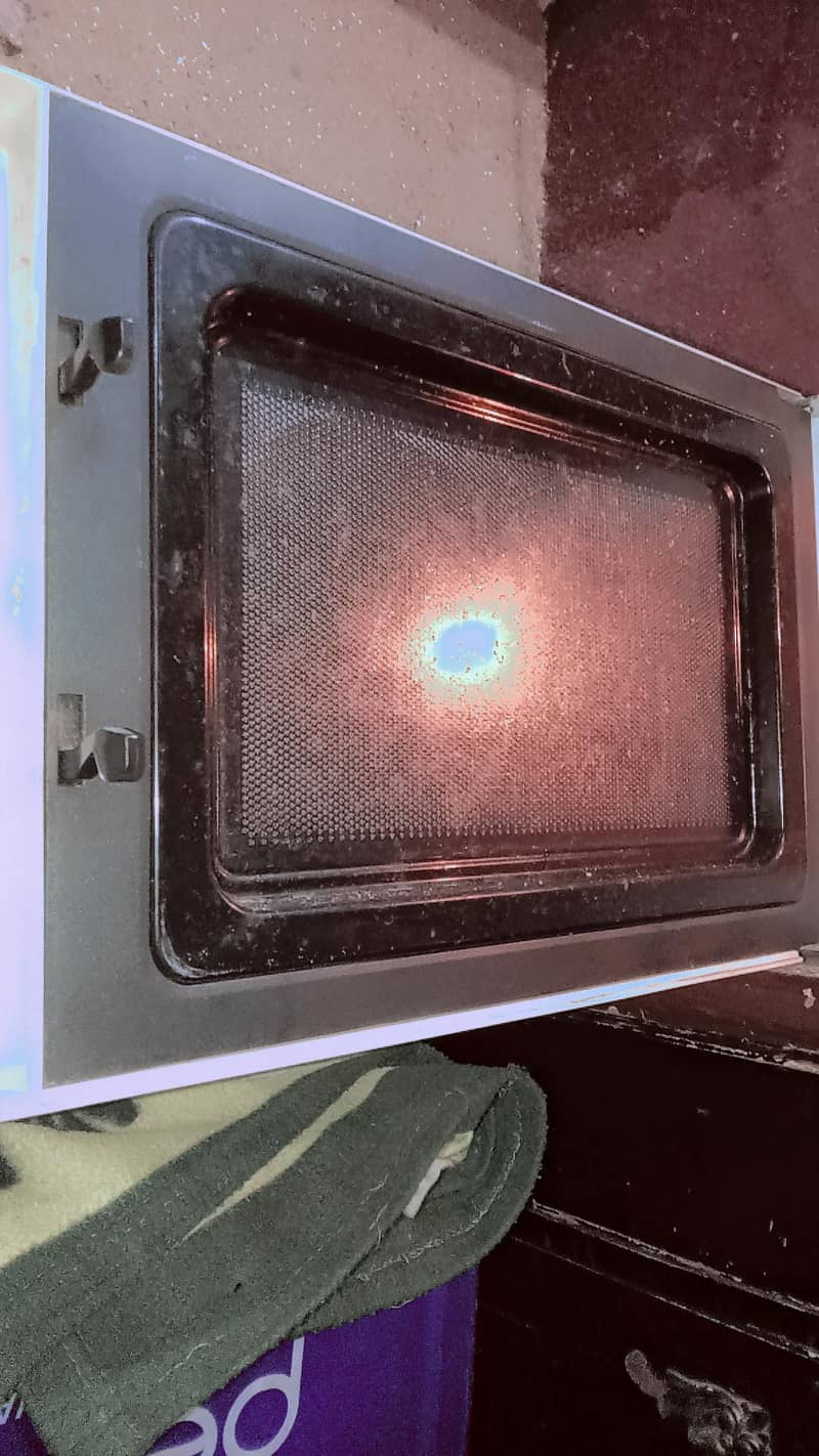 Microwave 2