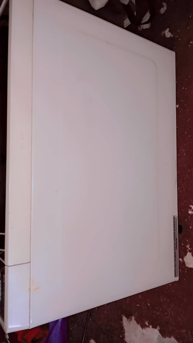 Microwave 3