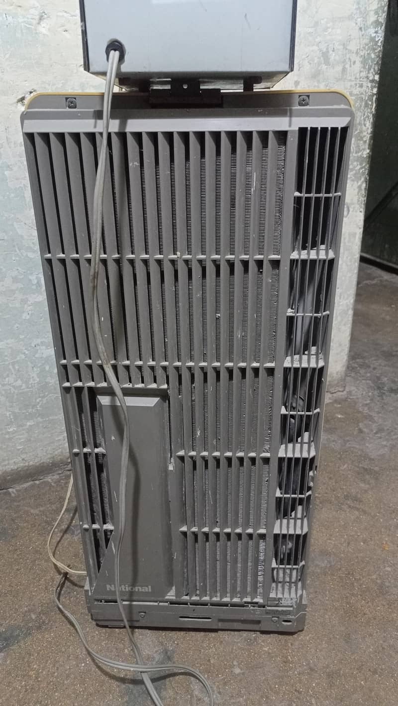 window AC 1tun 7