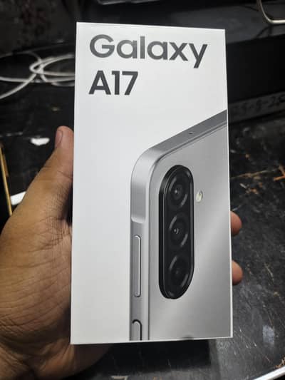 Samsung galaxy A17  8/256