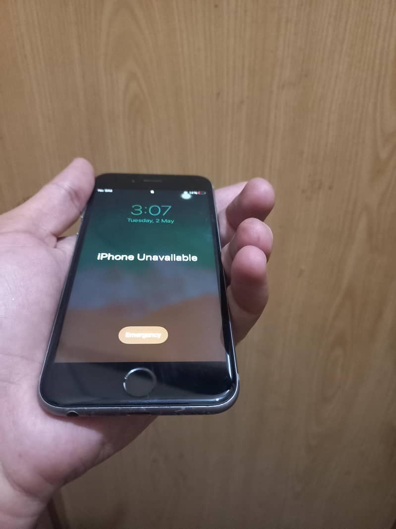 iPhone 6S 4