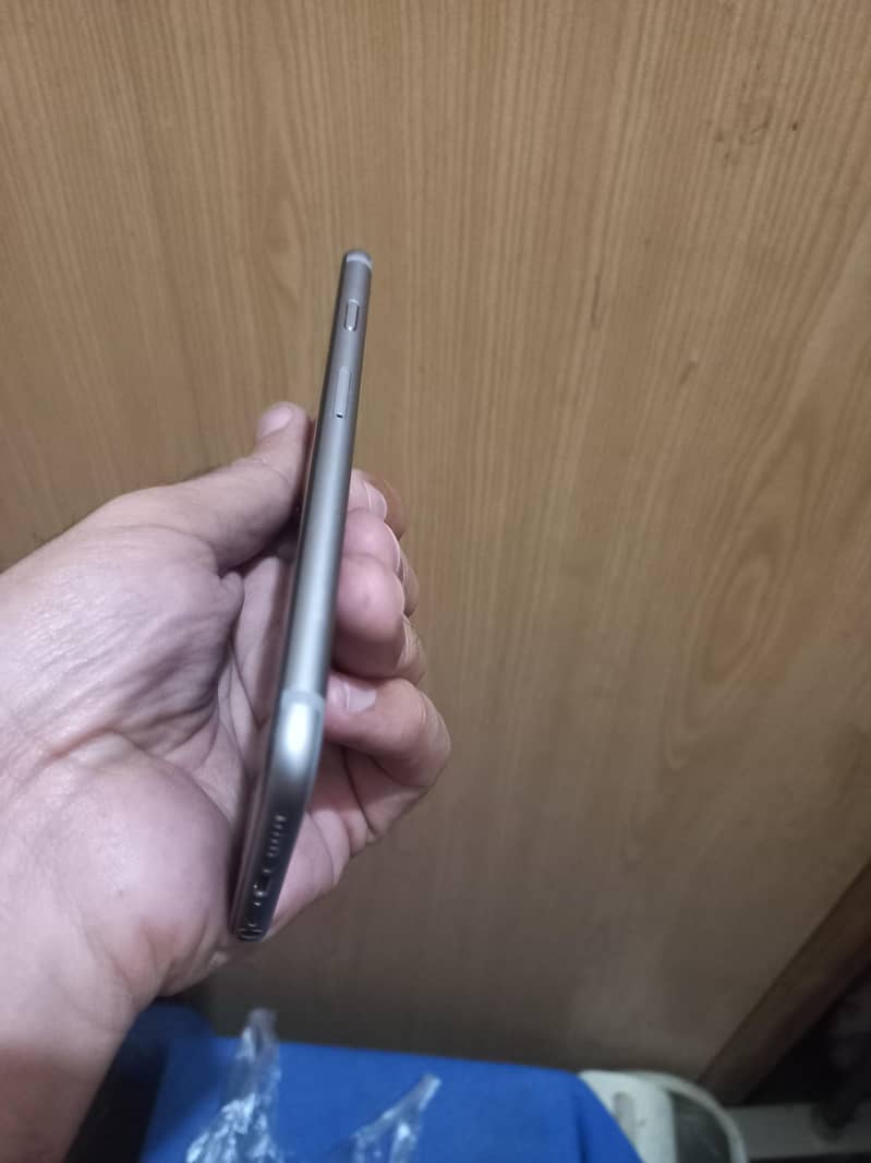 iPhone 6S 6