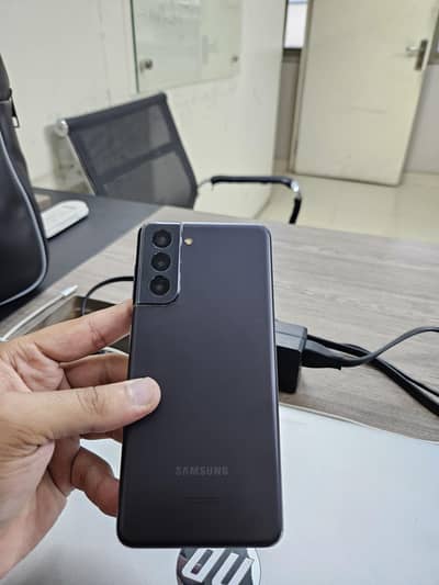 Samsung S21