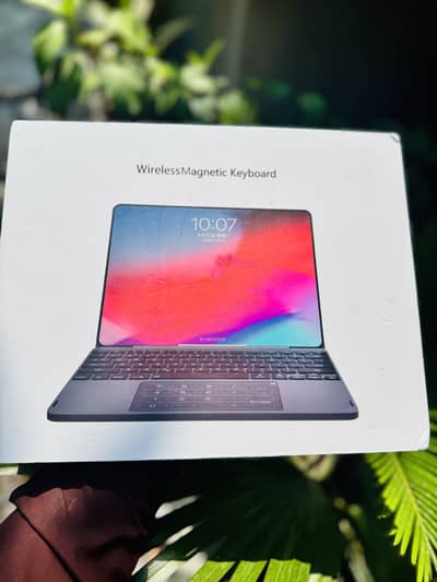 Magnetic Keyboard Case for Air 13in M2 2024 and ipad pro 12.9