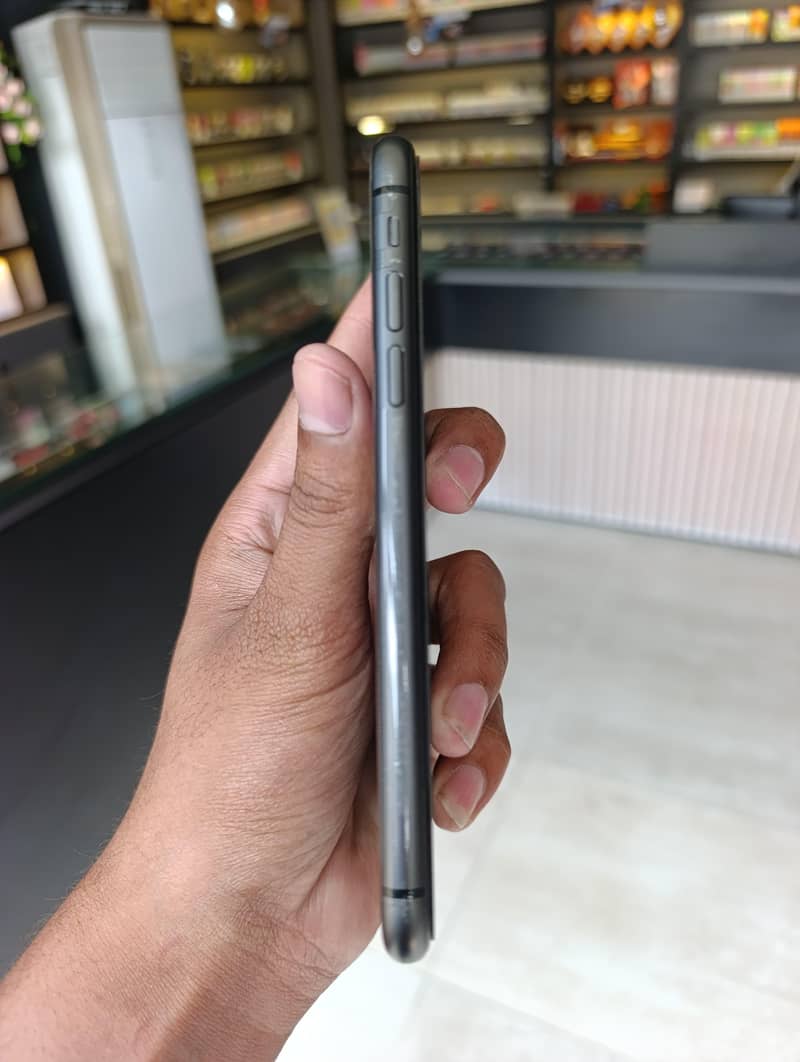 iphone 11 2