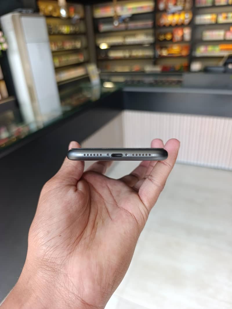 iphone 11 3