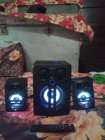 Kisonli 3in1 speakers with Box