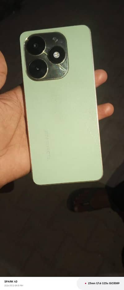 Tecno spark 20c