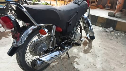 Unique UD125