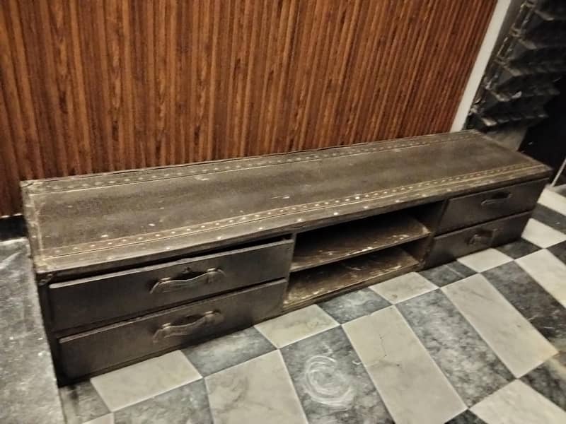 tv table 1