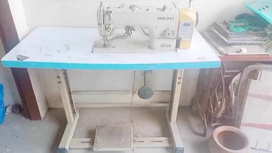 sewing machine 0