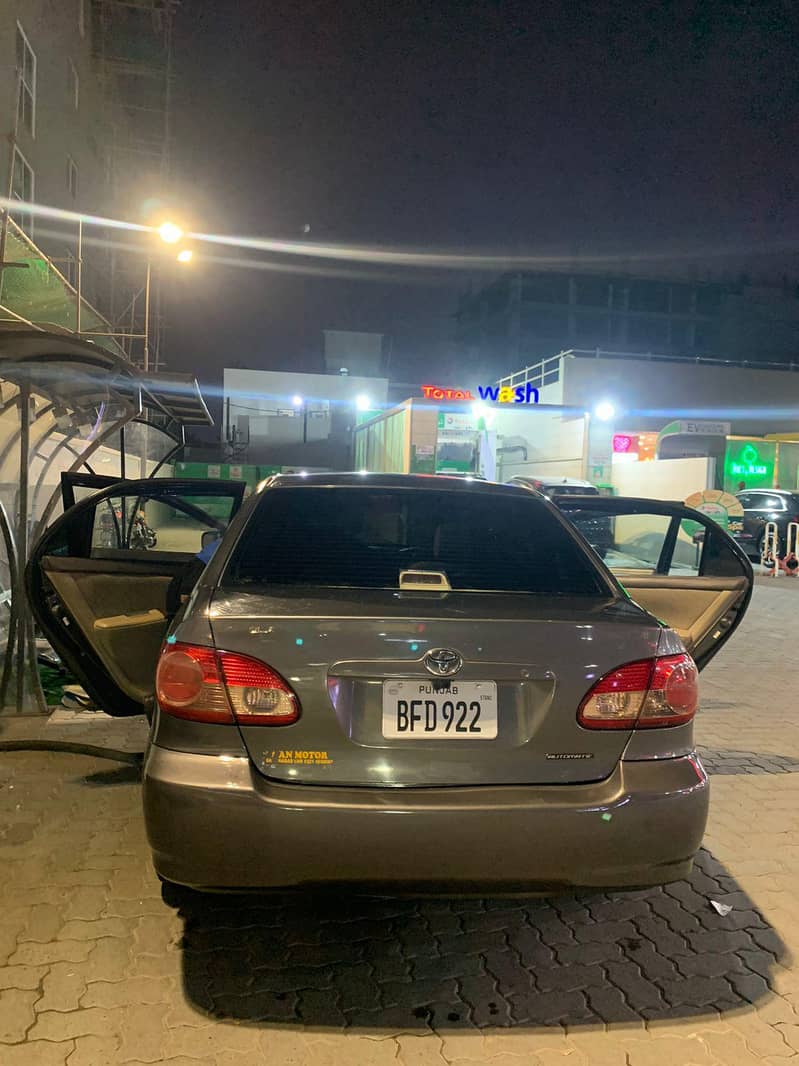 Corolla Altis Automatic 1.8 13