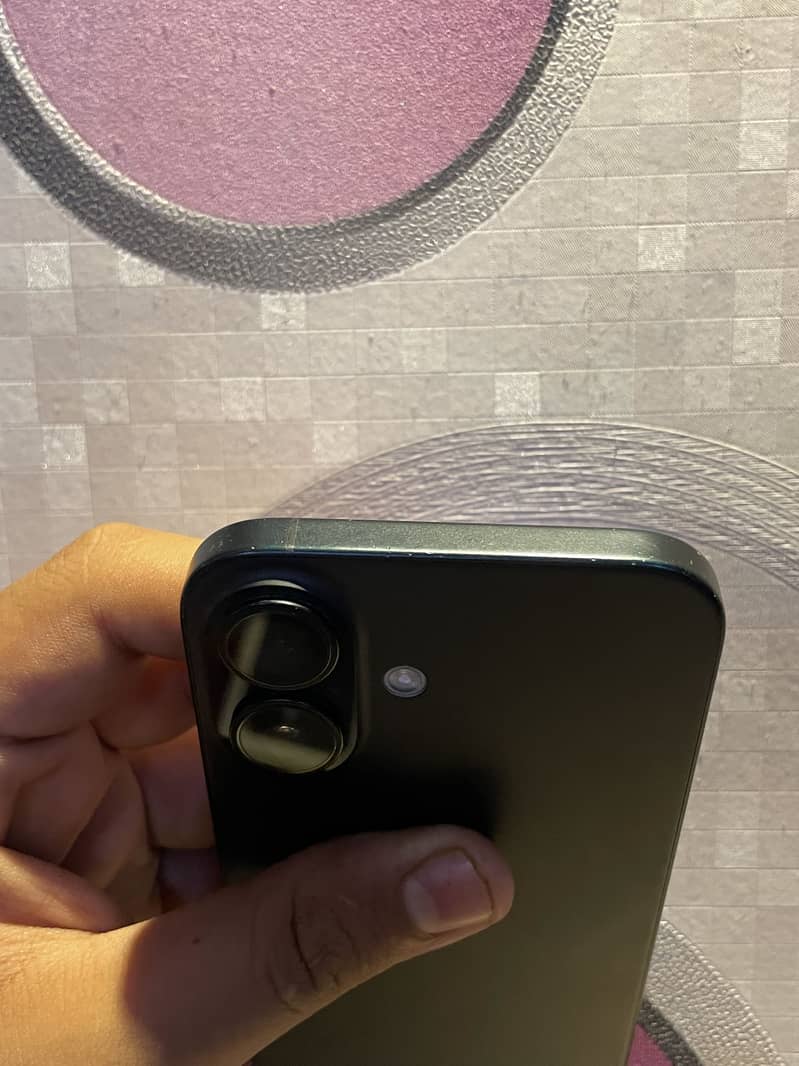iPhone 16 jv 4