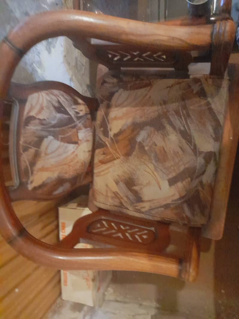 Sofa Set 5 seater 4
